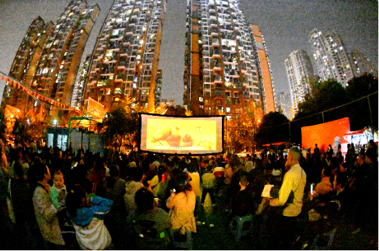 龙湖“龙民节”:一个“小”群体与时代邂逅的社交局