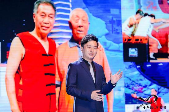 TED演讲:30年执着换来新“声”