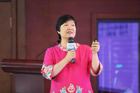 中国电子商务协会 新农人中心主任 新农人联合创业推动者 毕慧芳