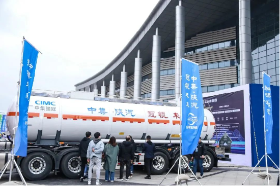 第十八届中国专用车展 | 中集·陕汽 冠领未来！