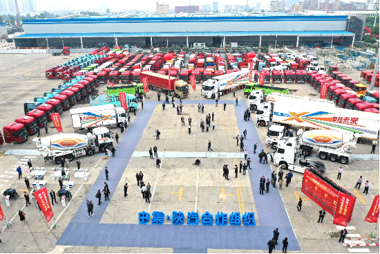 深化变革快发展 巅峰之大领未来！中集车辆与陕汽集团合作再升温！