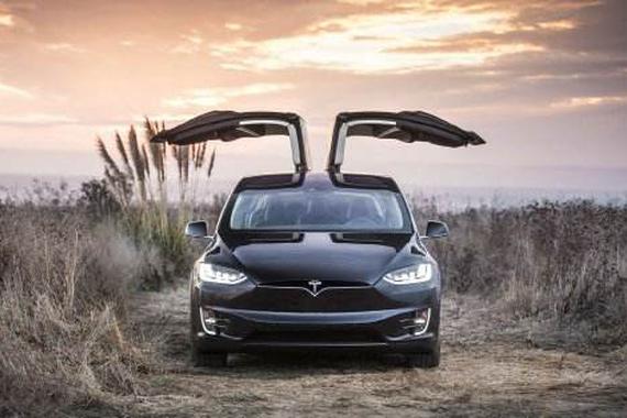 特斯拉致命车祸报告出炉：司机三次不听警告 外加超速行驶