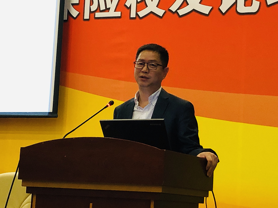 陈剖建:应鼓励商业健康保险承担更多的