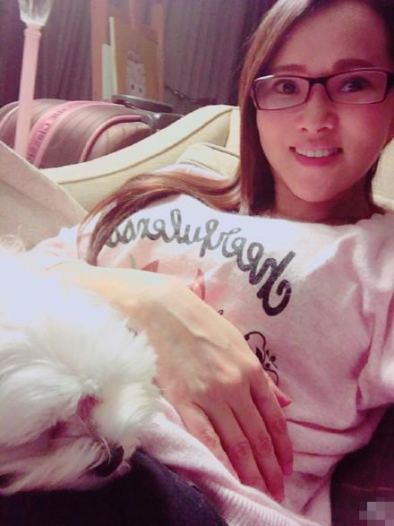  贝嫂香港开店 用简体字竟 被骂 _手机新浪网