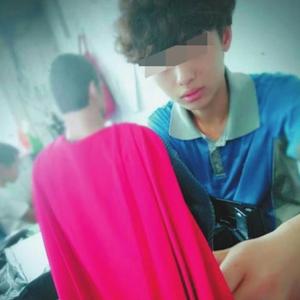 [衰]【转发】@网店运营那些事儿:【快递员. 来