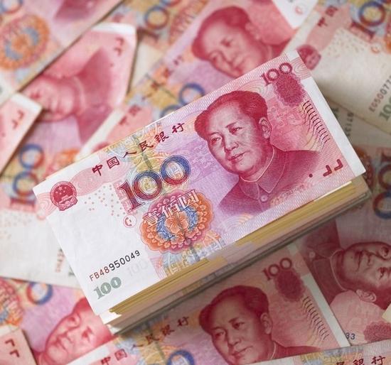惠誉:中国经济硬着陆和人民币贬值风险消退|人