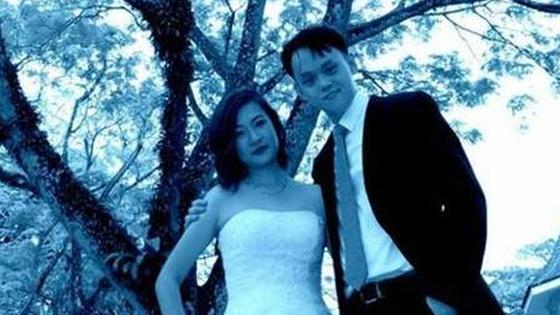 婚纱照居然被拍成灵异照