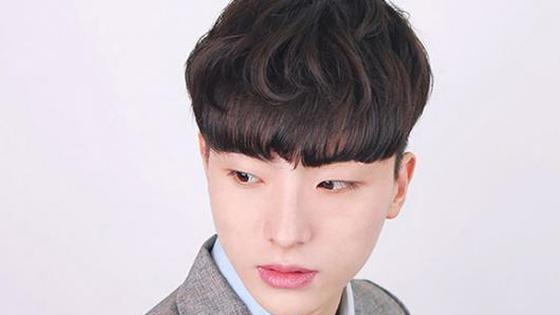 单眼皮男生适合什么发型