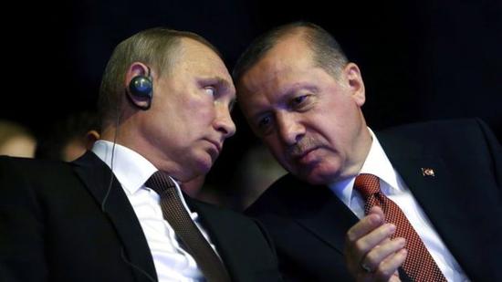 俄罗斯同土耳其在叙利亚有冲突转为合作