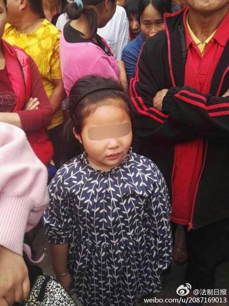 女童被“孕妇盗窃团”控制