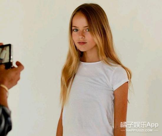 她被评为“全世界最美萝莉” 3岁就出道成超模