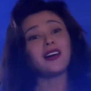 【关之琳回应小三传闻:我自己没主动就行了. 来