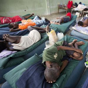 【这里是全世界最可怕的监狱:爆满,大量犯. 来自