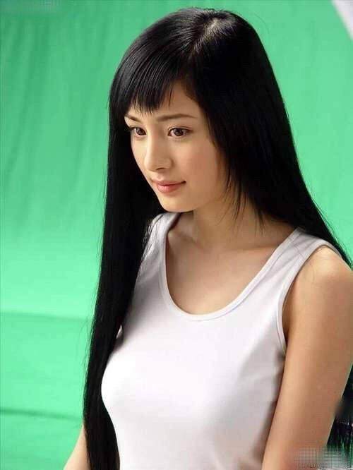 网友扒出杨幂模特时期旧照