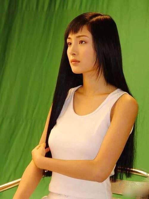 网友扒出杨幂模特时期旧照