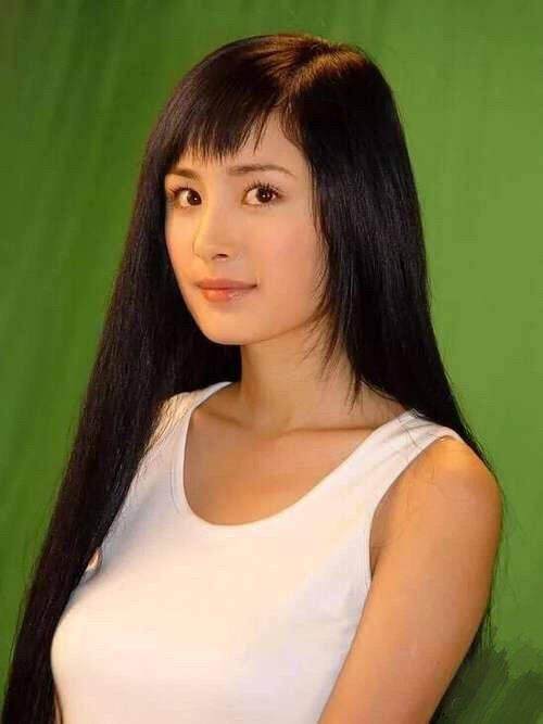 网友扒出杨幂模特时期旧照