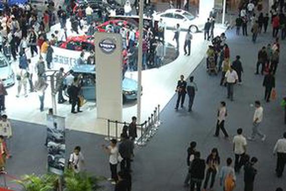 甜妹妹带你看车展怎么测车