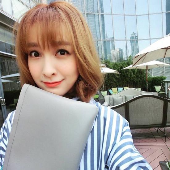 张檬近照竟撞脸多位女明星 网友:别埋汰了吴昕