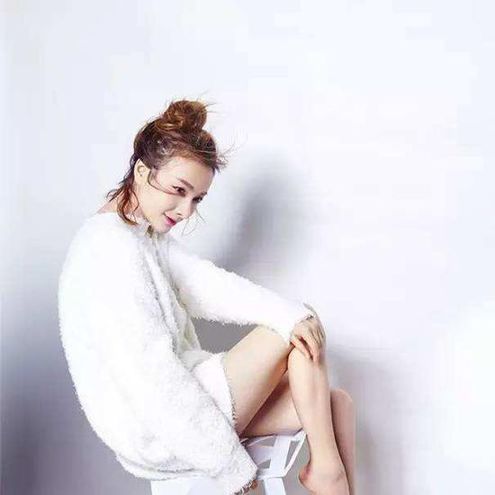 张檬近照竟撞脸多位女明星 网友:别埋汰了吴昕