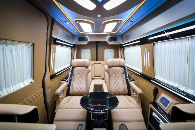 匠心巨作 奢华再现——星驰汽车