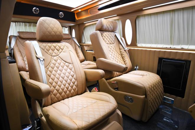 匠心巨作 奢华再现——星驰汽车