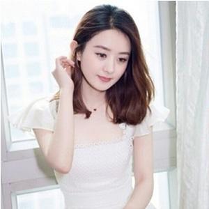 短发新造型超减龄】近日,造型师李东田在微博上分享赵丽颖的新发型↓图片