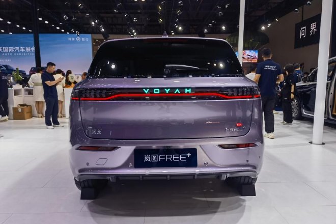 2025重庆国际车展:岚图FREE+正式亮相