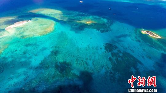 图为海南省所辖的南海岛屿(资料图) 骆云飞 摄