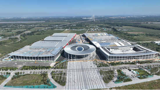 绿地打造全球净展面积最大国际会展中心竣工交接 济南黄河国际会展中心世界首展倒计时