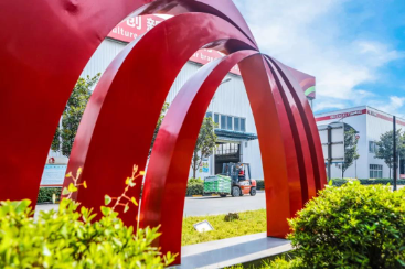 东方雨虹全速前进 加码新产品、新合作、新业态