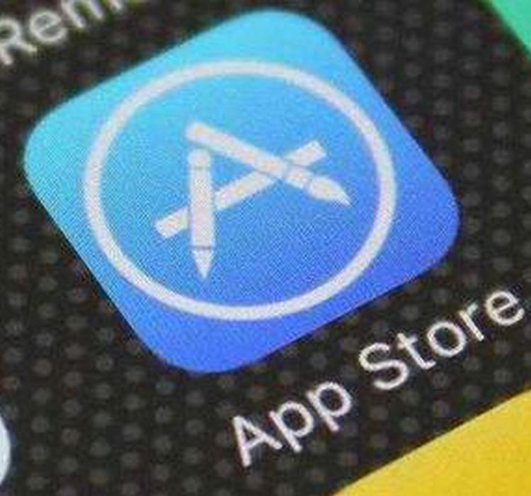 iOS开发者起诉苹果：每年收99美元还抽成30%