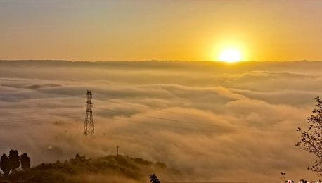 重庆涪陵现云海自然美景