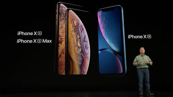 苹果发3款新iPhone:双卡双待 价格创新高
