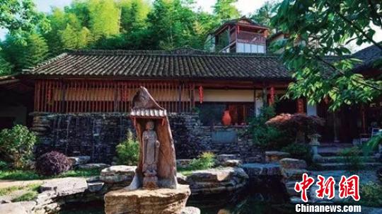即将呈现的艺术主题民宿。 综欣 摄