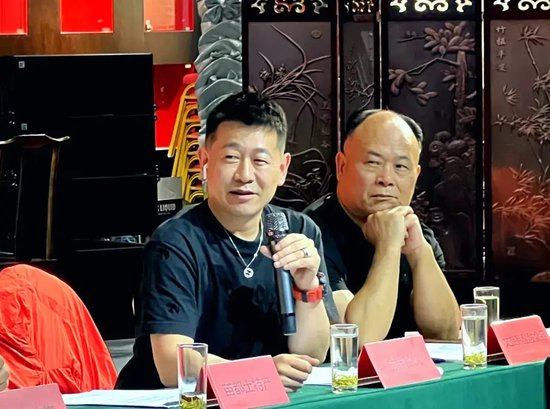 省酸汤产业协会副会长单位、上海俞群餐饮有限公司董事长张辉