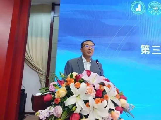 吉林省传播学会会长周大勇致辞
