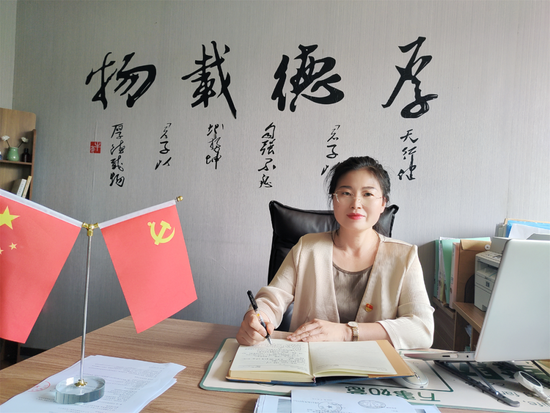 丹东泰宏食品有限公司党支部书记于世娟