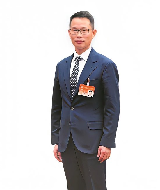 全国政协委员李孝轩