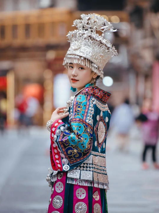 穿苗族盛装旅拍，记录下不一样的自己