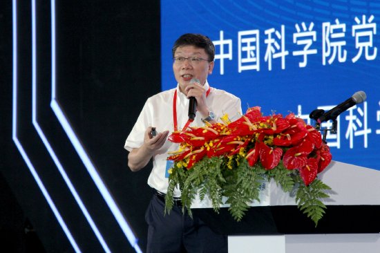 常进院/ 何登成 摄