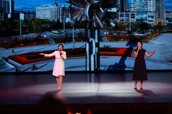 闫競文才艺展示