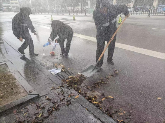 （清理阻水物）