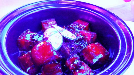 晚枫里 云南首家24小时营业不打烊川菜料理音