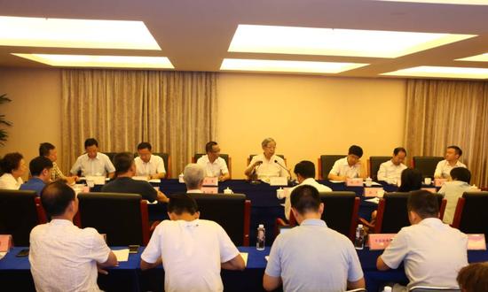 坛暨第四届茶文化高峰论坛八月底开讲_云南微