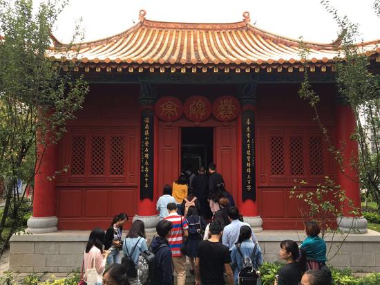 曲靖 爨乡 千年历史 大小爨碑传承书法艺术_云