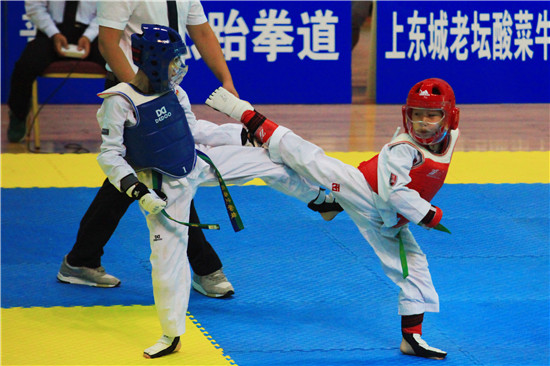 2017云南省跆拳道冠军赛昆明落幕 金牌跆拳道