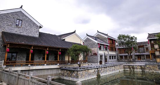 南国冰雪城·贵州六盘水 2017年中国凉都·魅