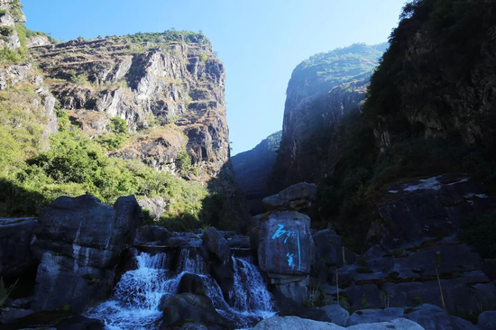 中国·大理漾濞石门关首届国际麻将挑战赛打响