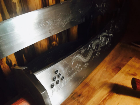 户撒刀王项老赛:千锤百炼刀客匠心