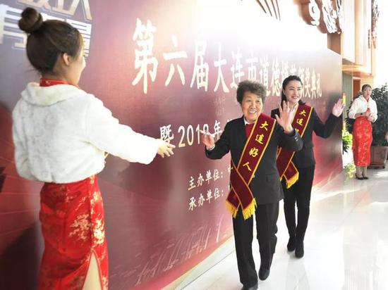 打开网易新闻 查看更多精彩图片